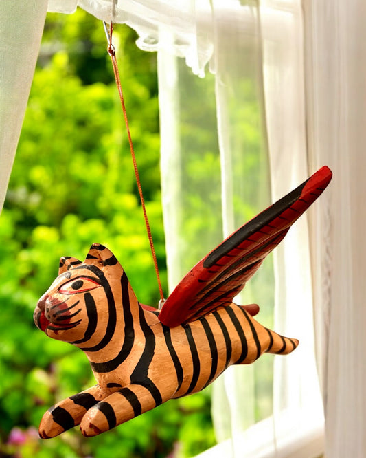 Wooden Flying Tiger Cat