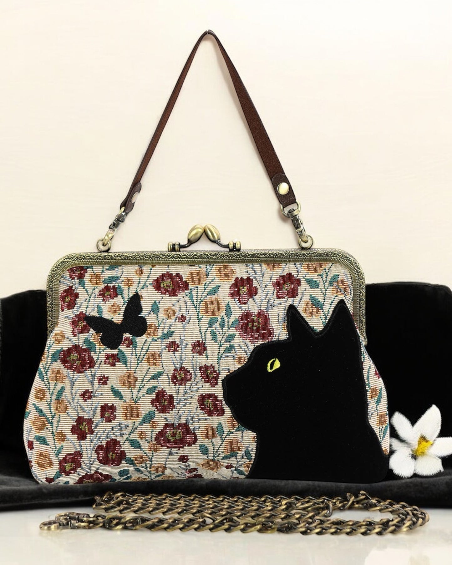 Floral Black Cat Kisslock Bag