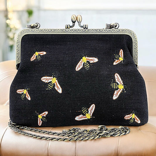 Bees Kisslock Bag: Black